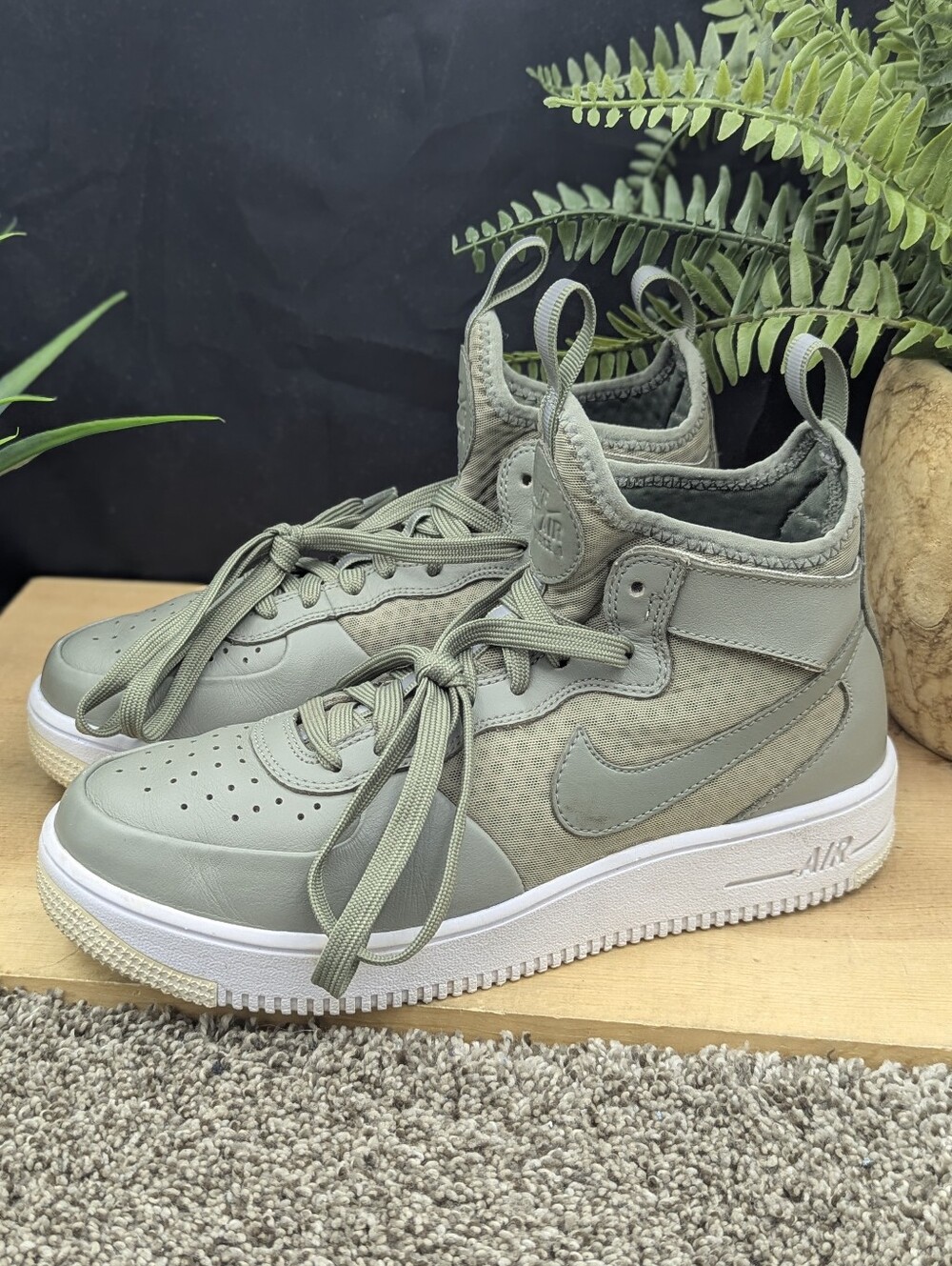 Nike Air Force 1 Ultraforce Mens Size 7 Green High Top Shoes Women's Size 8.5
